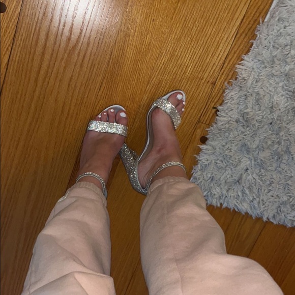 Steve Madden Heels - Picture 3 of 3